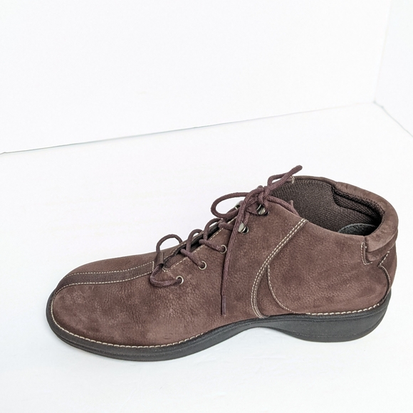 White mountain leather lace up boots - Picture 13 of 16